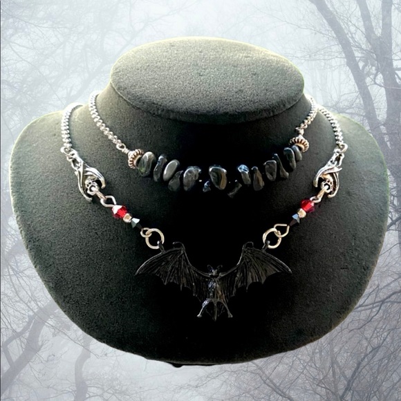Bat choker necklace . Double layer onyx chips & bats charms . Handmade goth boho - Picture 2 of 16